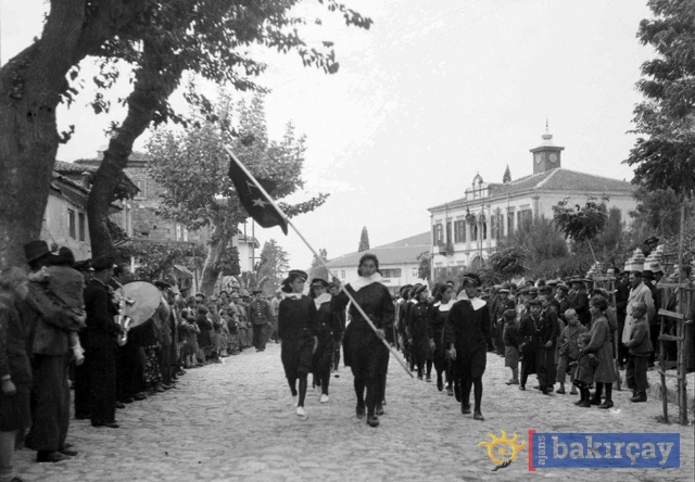 Bergama'da eski bayramlar ve Atatürk