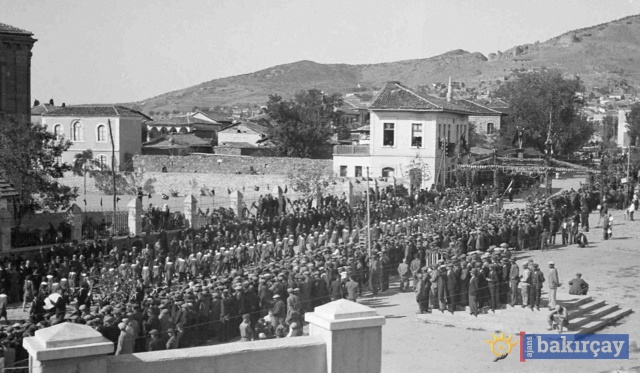 Bergama'da eski bayramlar ve Atatürk