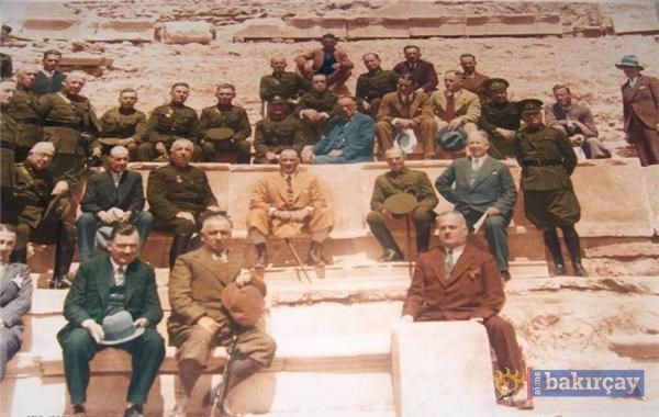 Bergama'da eski bayramlar ve Atatürk