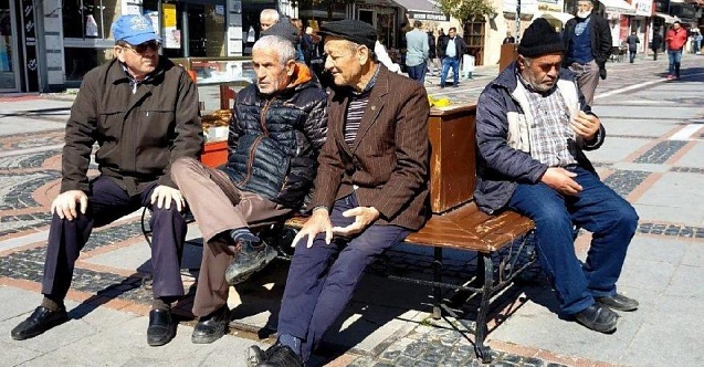 65 yaş ve üstüne sokak sınırlandırıldı!