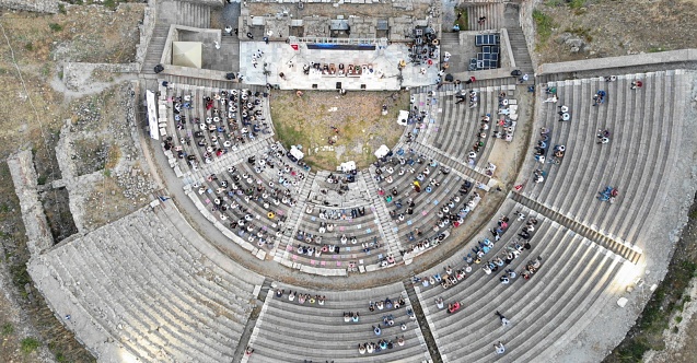 UNESCO Dünya Mirası Bergama'da tarihi birleşim