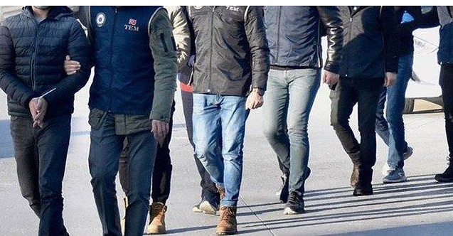 Dikili'de yurt dışına kaçmaya çalışan 51 FETÖ üyesi yakalandı!