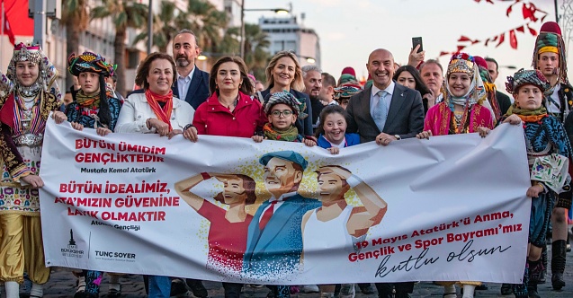 Soyer: "Sizler Türkiye'nin umut çiçeklerisiniz"