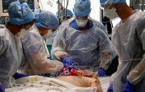 Corona virüsü dalga dalga geliyor