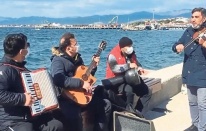 Dikilili müzisyenler; "dayanacak gücümüz kalmadı"