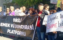 Dikili'de bütçe protestosu! "Diyanete değil, eğitime bütçe"