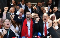 Buğra Gökce'den İzmir'de miting gibi aday adaylığı başvurusu!