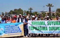 Dikili Kıyı Hareketi; "Kıyılarımızı yağmalattırmayacağız"