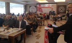 Bergama Disk Emekli-Sen'den dayanışma toplantısı