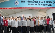 “Kâğıt atıklar kitap olsun” projesiyle çevre bilinci aşılanıyor