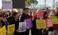 Dikili’den Ortadoğu’da savaş çığlığına tepki'