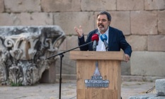 Ahmet Ümit'ten, Bergama'da tarihi konuşma!