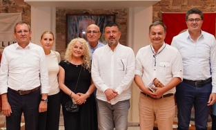 Ayvalık'ta "Başın öne eğilmesin" paneli!