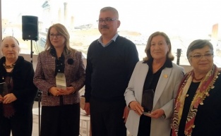 Kadınların seçme ve seçilme hakkının 91. yılı Bergama'da kutlandı