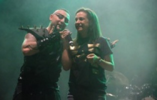 Hayko Cepkin, Pamucak'ı coşturdu