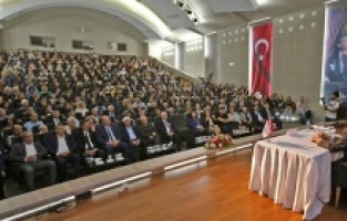 Karabağlar’da Prof. Dr. İlber Ortaylı İzdihamı