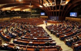 Avrupa’dan Karşıyaka’ya “Şeref Plaketi”