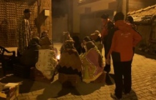 İzmir İtfaiyesi’nin arama kurtarma ekipleri Manisa’da