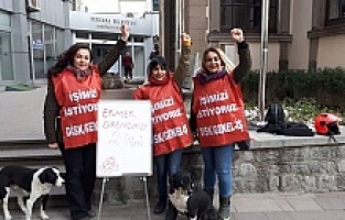 Bergamalı üç kadın işçi direnişe devam ediyor