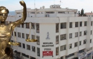 Bergama Belediyesi’ne mevzuata aykırı Hukuk Müdürü!