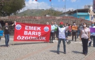 Bergama'da 1 Mayıs için basın açıklaması yapıldı