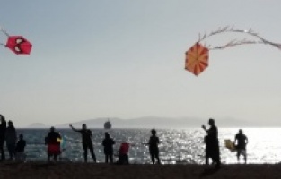 Dikili’de ‘İrademe dokunma’ eylemi