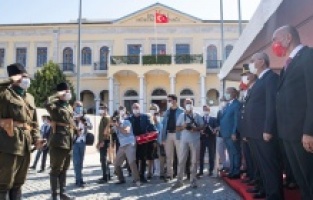 9 Eylül, İzmir'de coşkuyla kutlandı