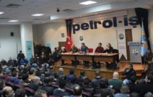 Aliağa Petrol-İş'te istifa depremi: "Yeterli mücadele edilmiyor!"