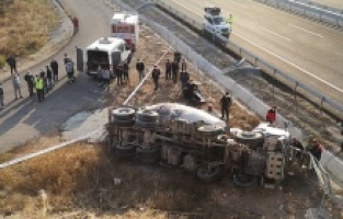 Bakırçay köprüsünde kaza: 1 ölü