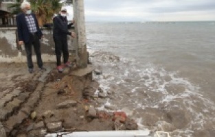 Ayvalık’ta erozyon kâbusu!