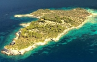 TMSF Dikili'deki Garip Ada'sını satacak!