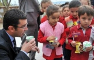 Gönenç; "Okul Sütü Projesi ne oldu?"