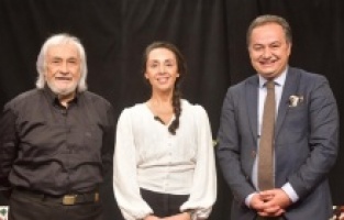 İzmir’de Müjdat Gezen Rüzgarı