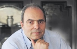 İzmirli yazar Avram Ventura, Ajans Bakırçay'da...