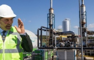 Bergama'da çevre dostu tesis açıldı