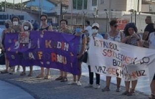 Dikili Kadın Platformu: "Ret kararını kabul etmiyoruz"