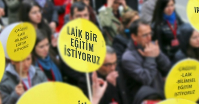 Dikili ve Bergama'da yeni müfredata tepki!