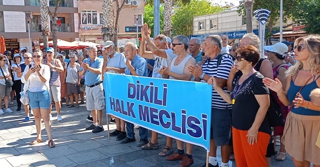 Dikili’de halk 'arıtma' için 4 aydır onay vermeyen bakanlığı protesto etti
